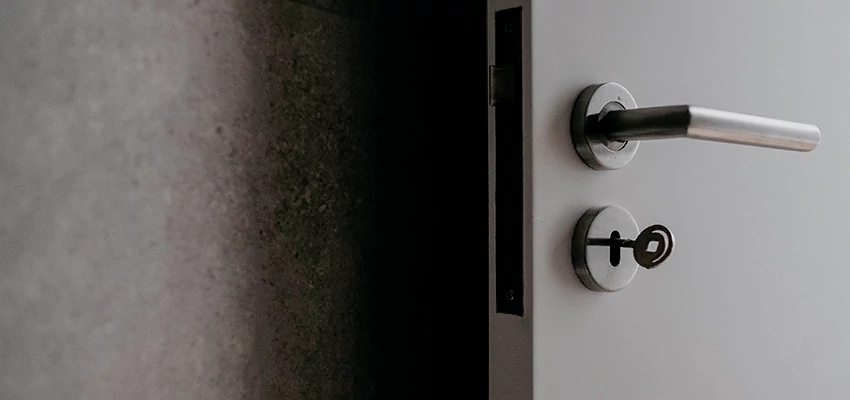 Front Door Handle Repair And Installation in Rancho San Diego, CA